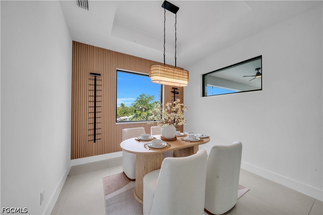 DiningArea