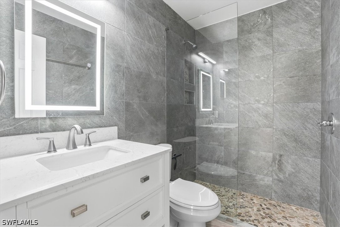 10225 Boca, Naples, FL 34109