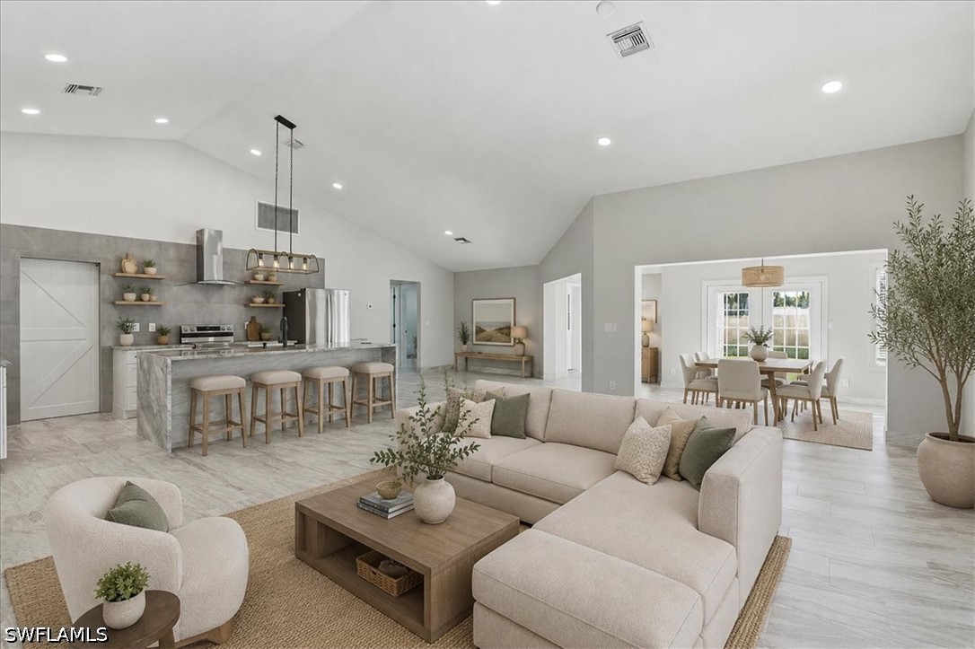 10225 Boca, Naples, FL 34109