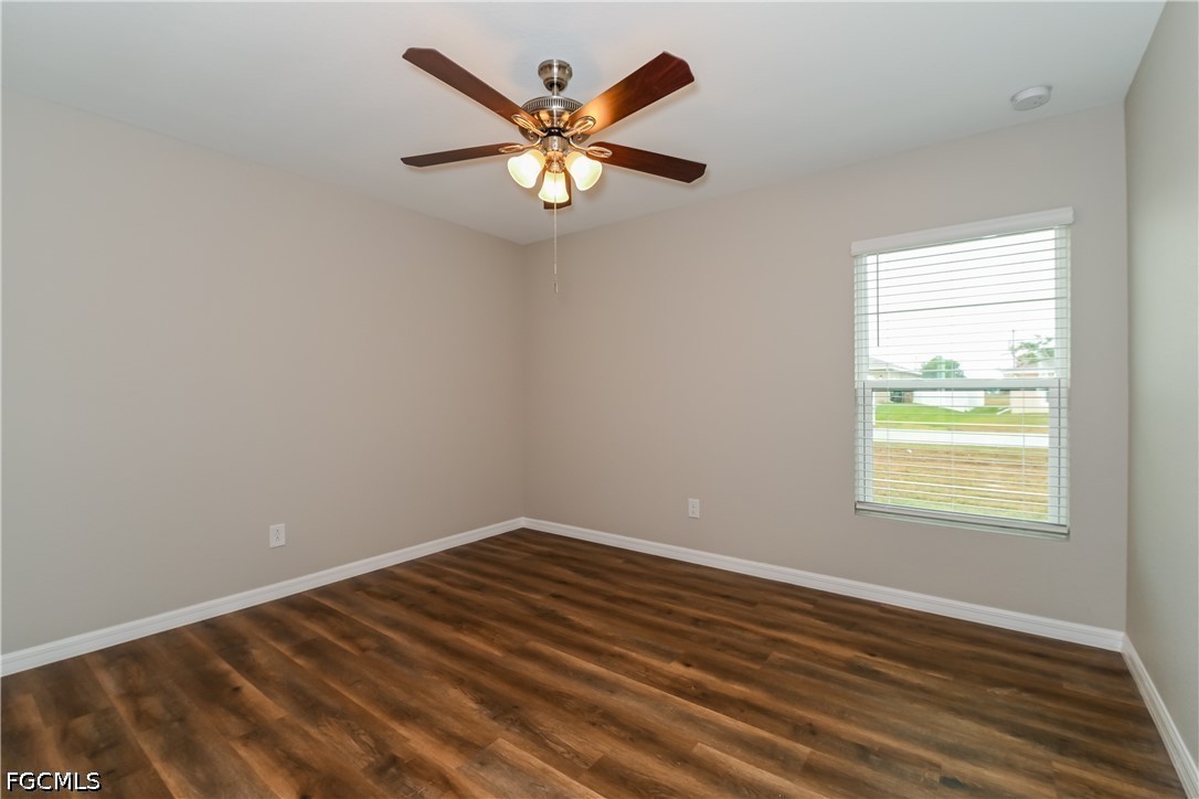719 13th, Cape Coral, FL 33991