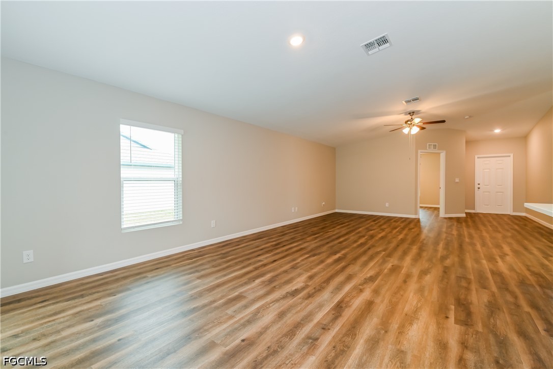 719 13th, Cape Coral, FL 33991