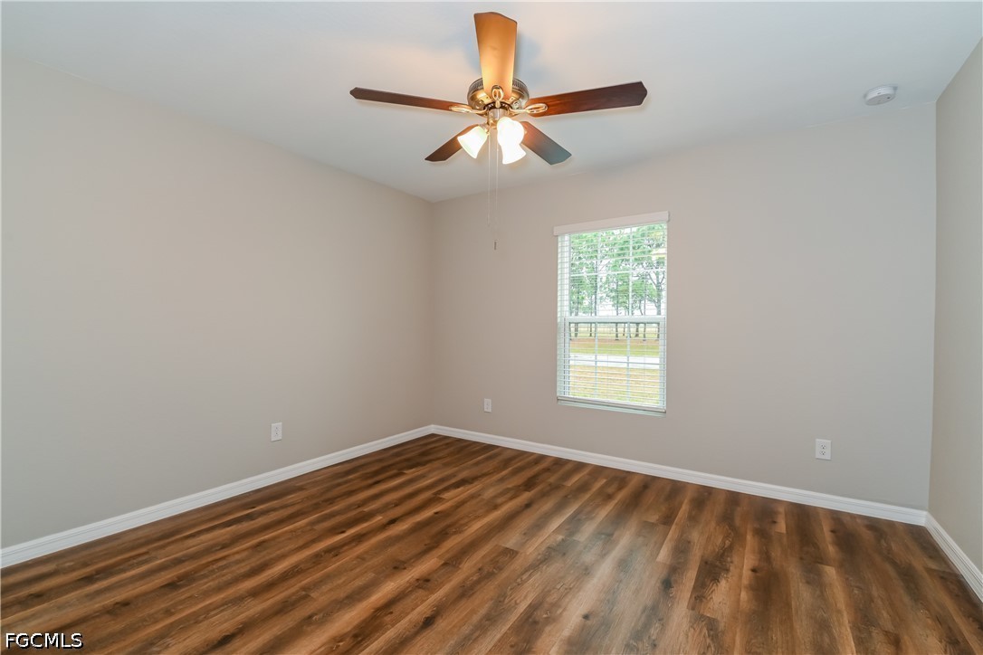 719 13th, Cape Coral, FL 33991