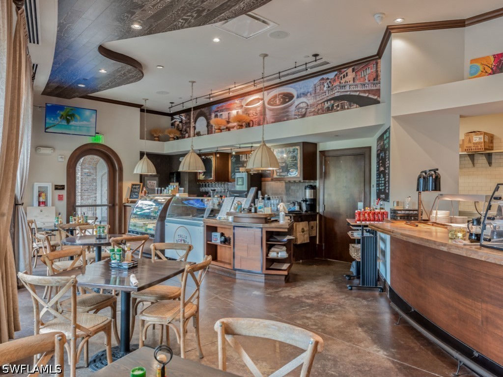 DiningArea