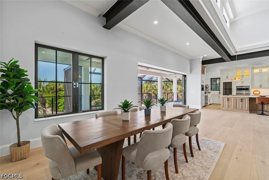 DiningArea