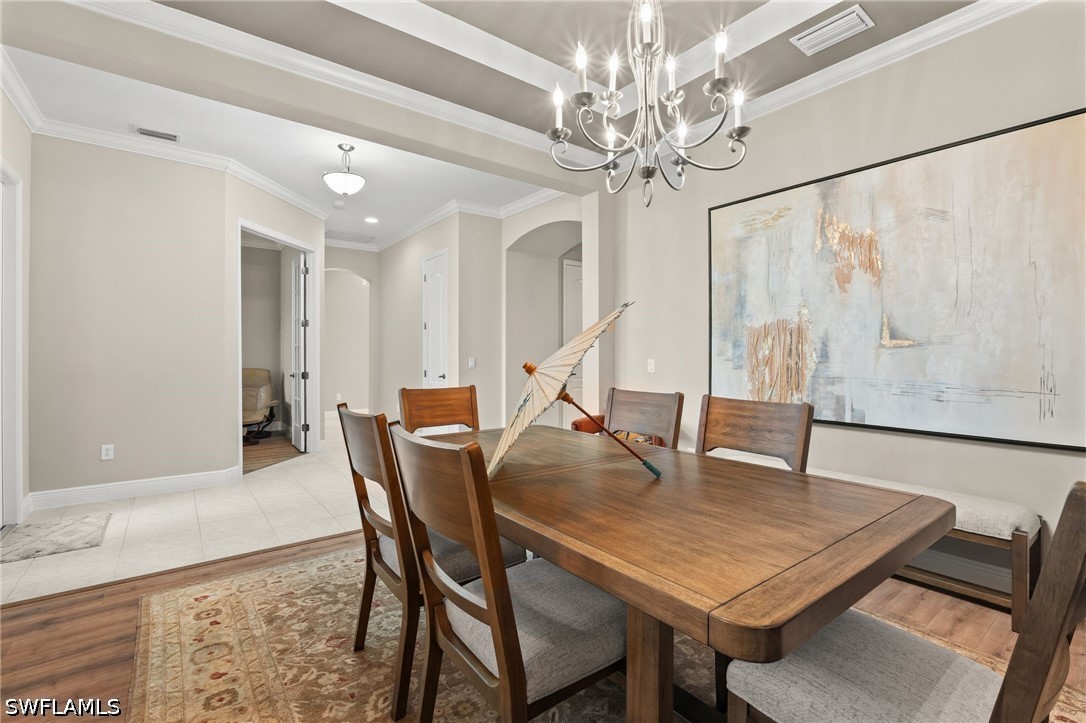 DiningArea