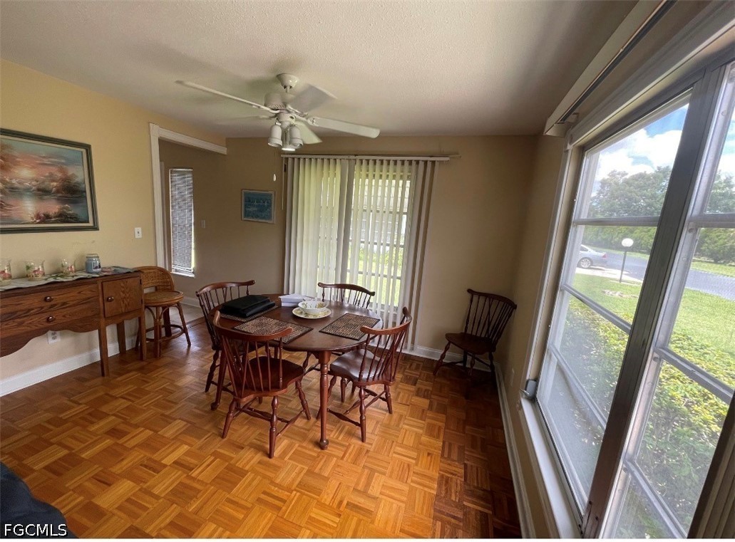 DiningArea