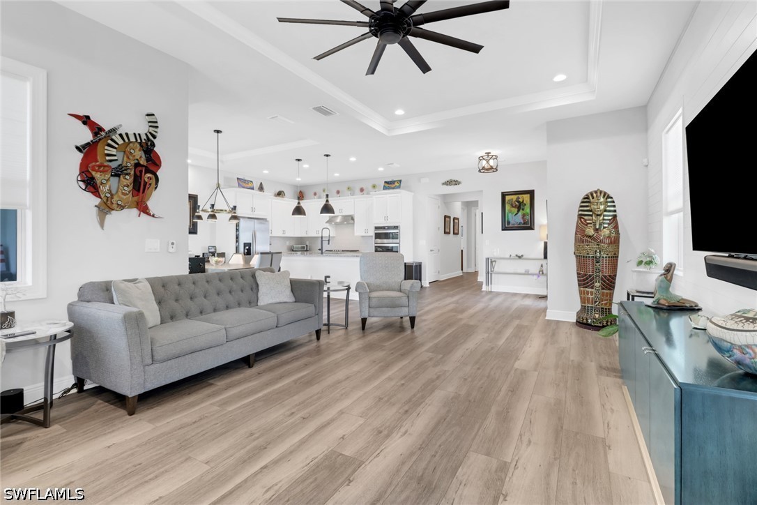 8966 Saint Lucia, Naples, FL 34114