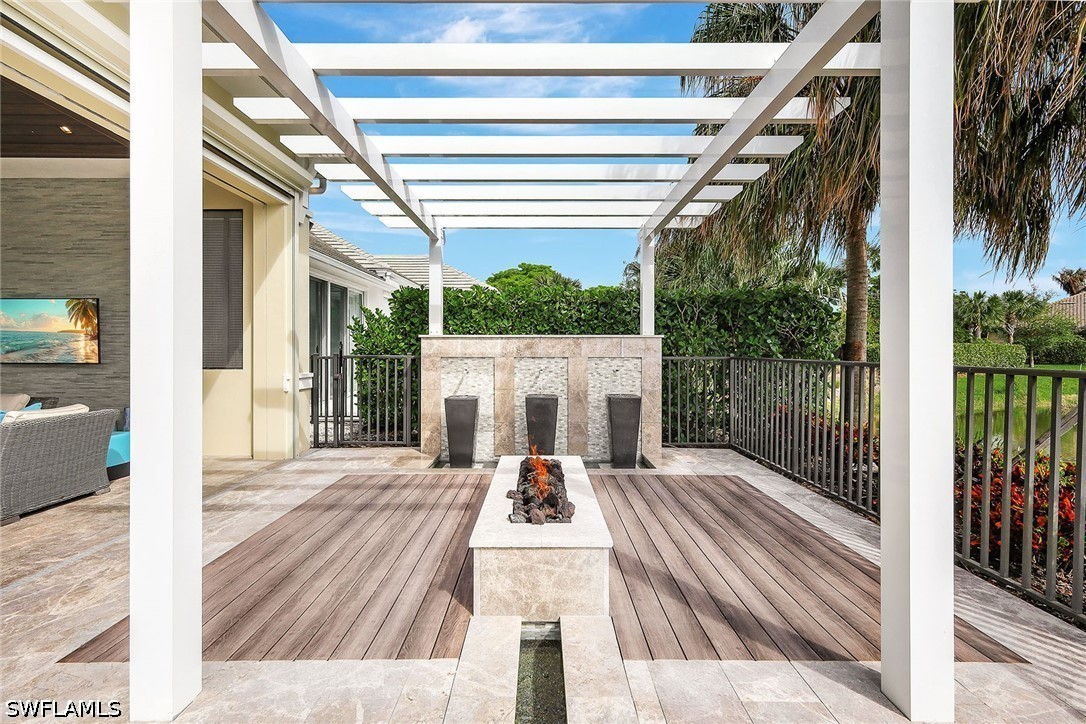 3208 Kumamoto, Naples, FL 34114