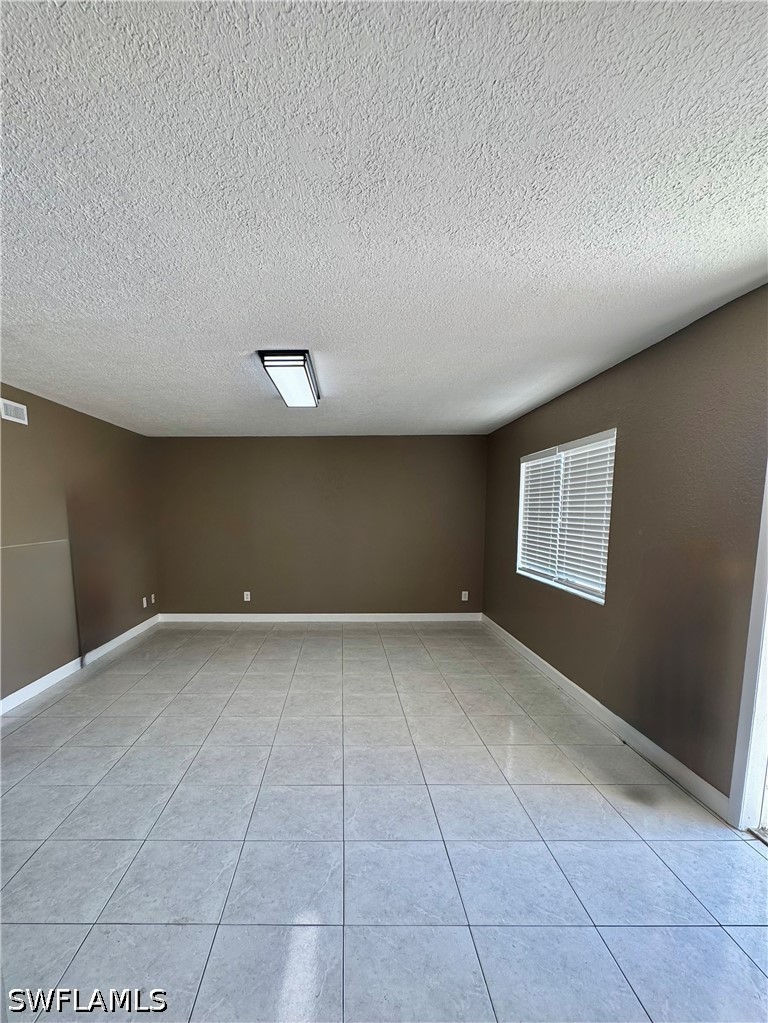 4603 Bayshore Unit F4, Naples, FL 34112