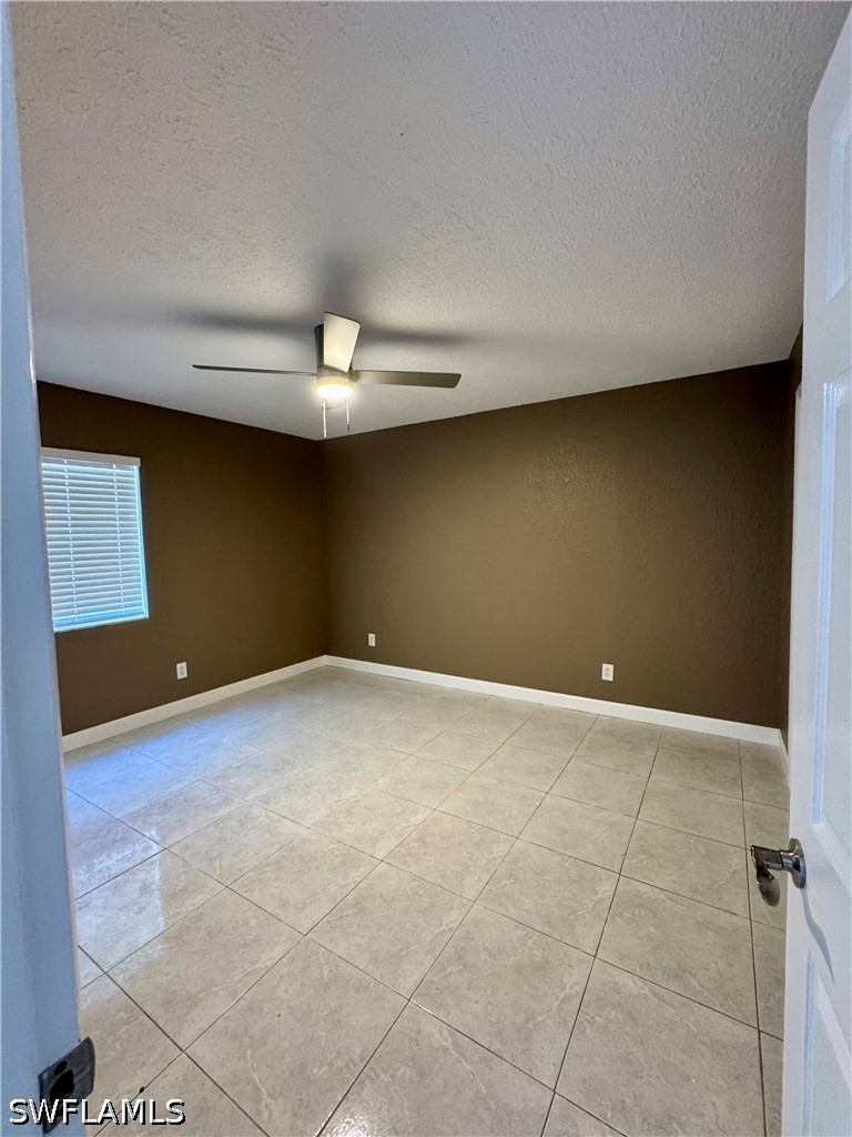 4603 Bayshore Unit F4, Naples, FL 34112