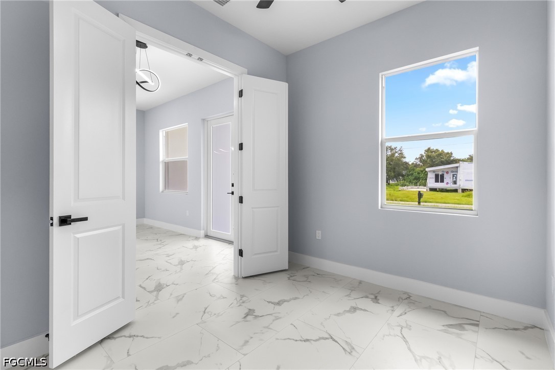 2818 42nd, Lehigh Acres, FL 33976