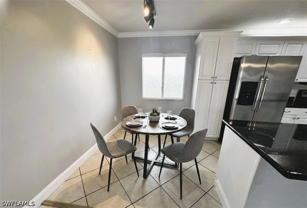 DiningArea