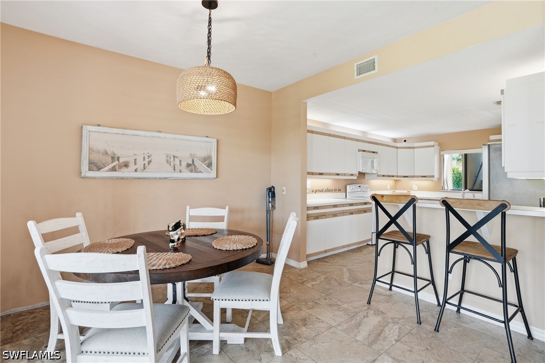 DiningArea