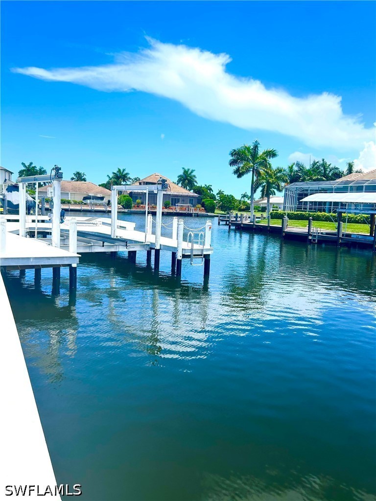 Dock