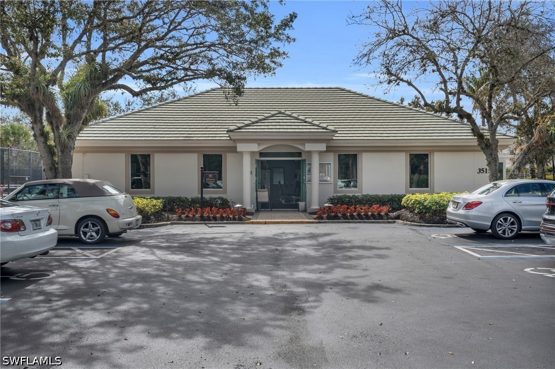 3435 Laurel Greens Unit 202, Naples, FL 34119
