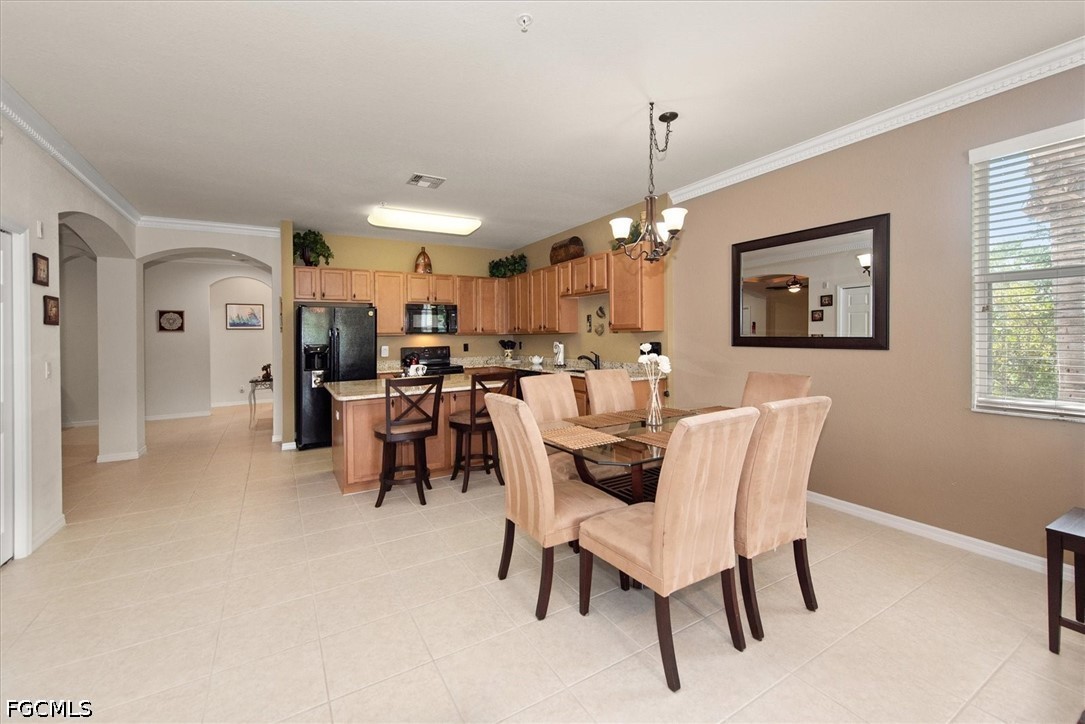 DiningArea