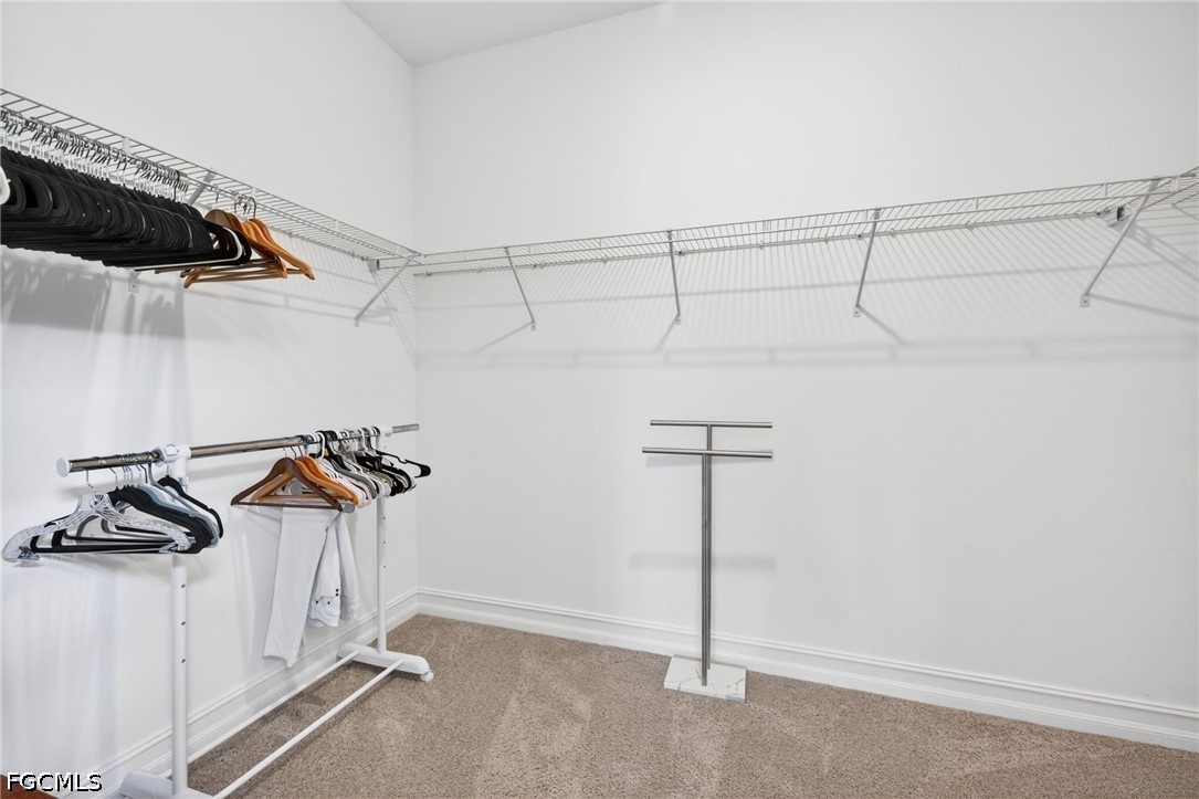 WalkInClosets