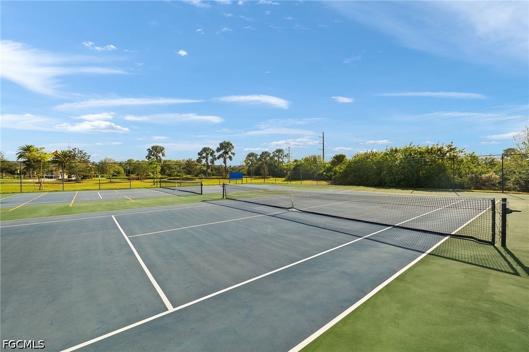 TennisCourt