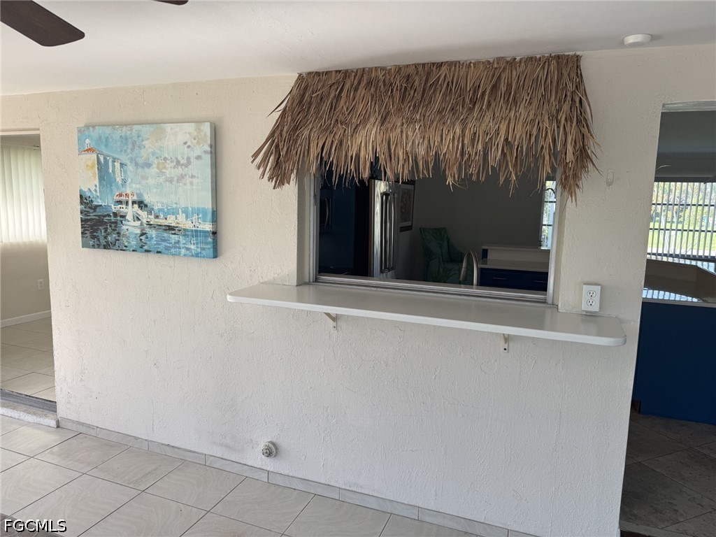 1437 21st, Cape Coral, FL 33990