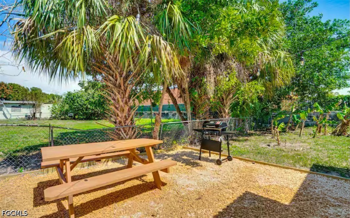 3067 Royal Palm, Fort Myers, FL 33901