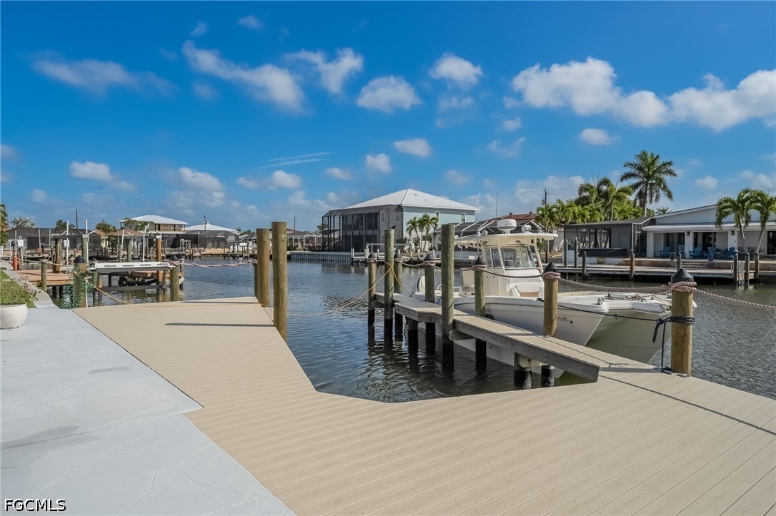 Dock