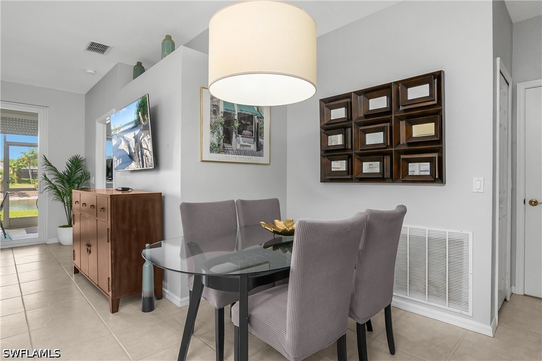 DiningArea