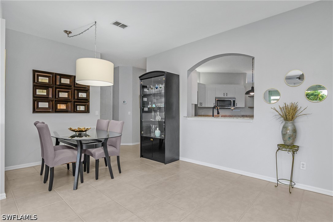 DiningArea