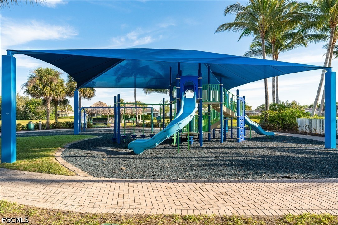 2513 Blackburn, Cape Coral, FL 33991
