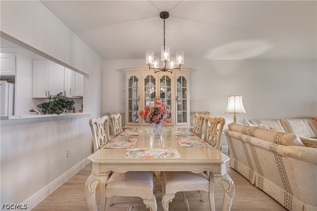 DiningArea