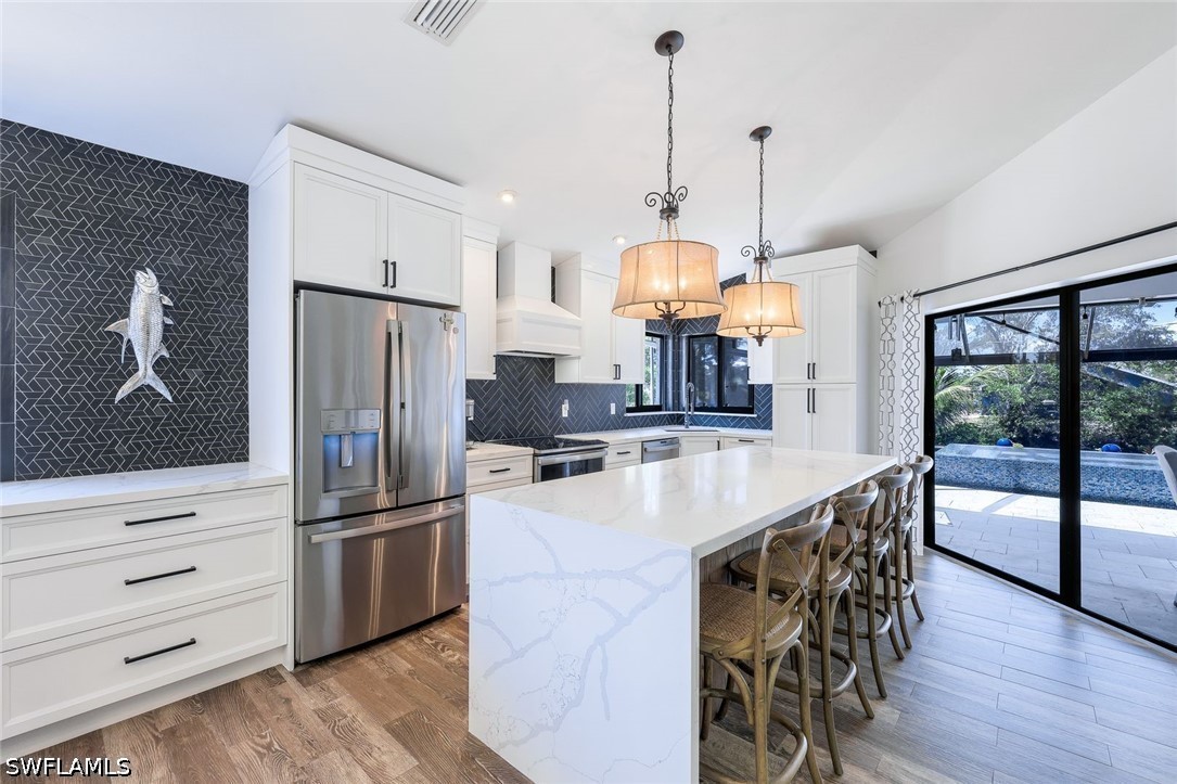 999 East Valley, Bonita Springs, FL 34134