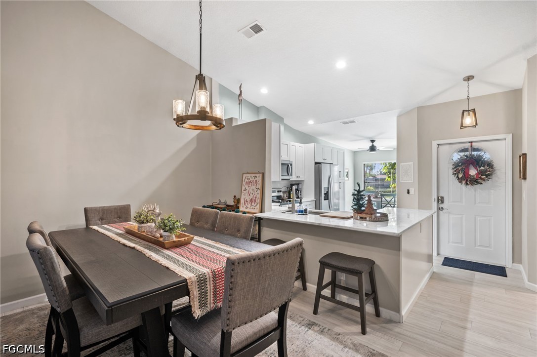 DiningArea