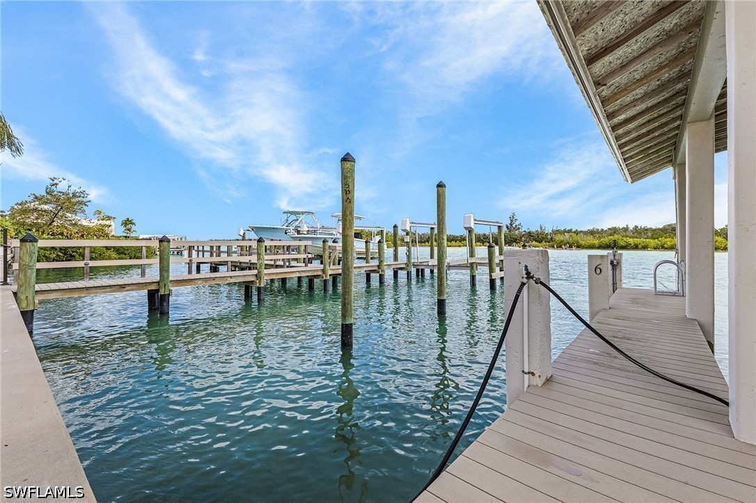 Dock