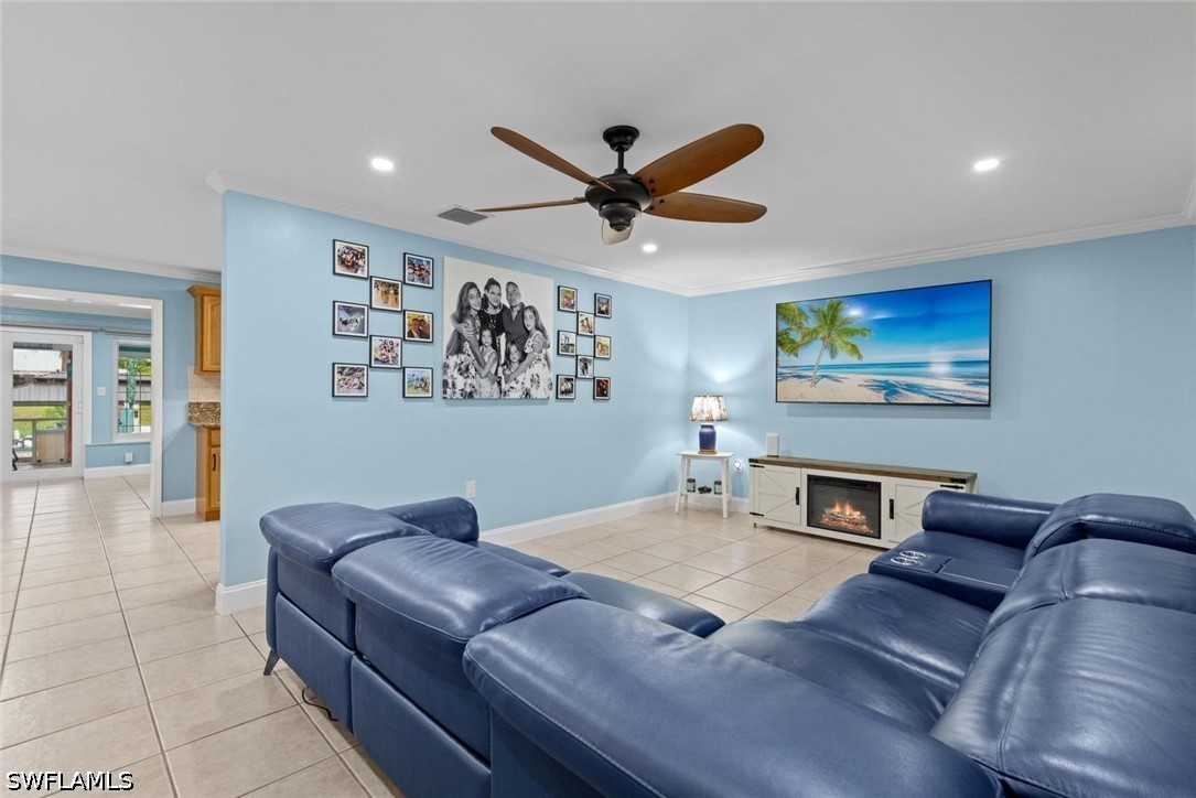 LivingRoom