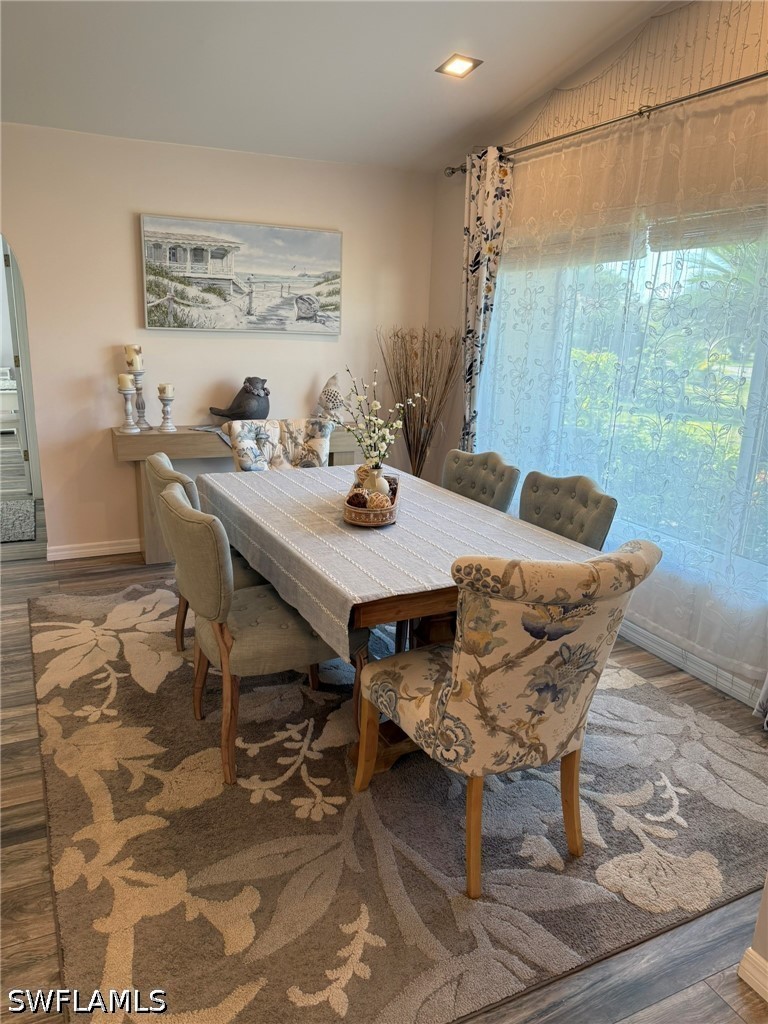 DiningArea