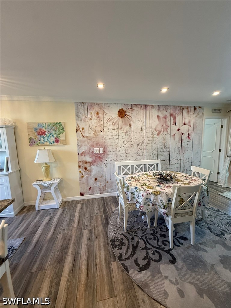 DiningArea