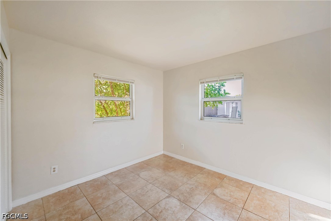 208 Norwich, Lehigh Acres, FL 33936
