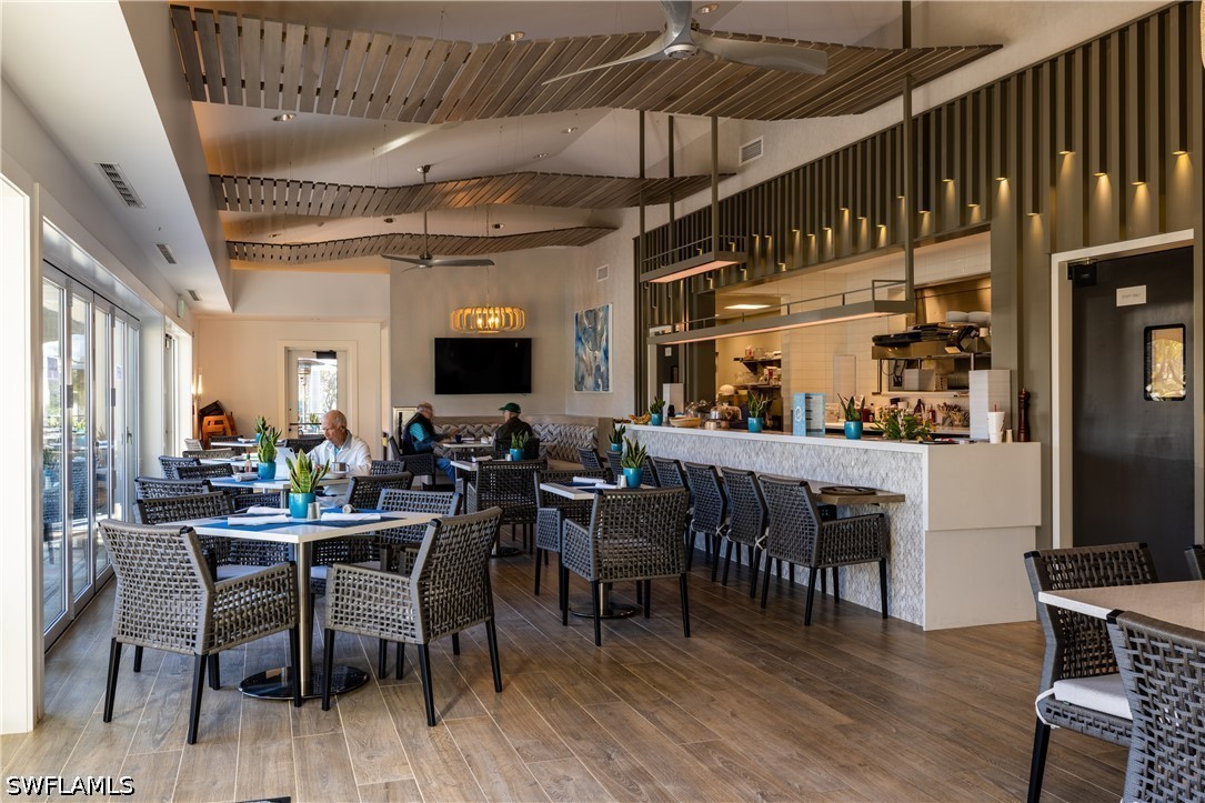 DiningArea