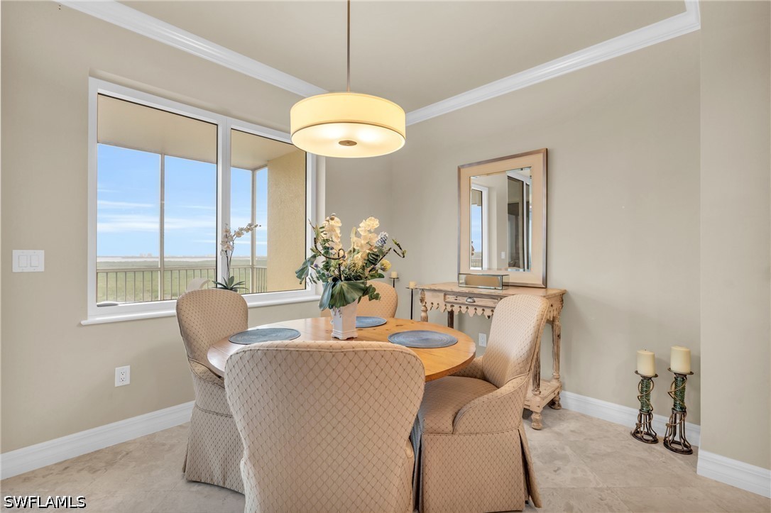 DiningArea