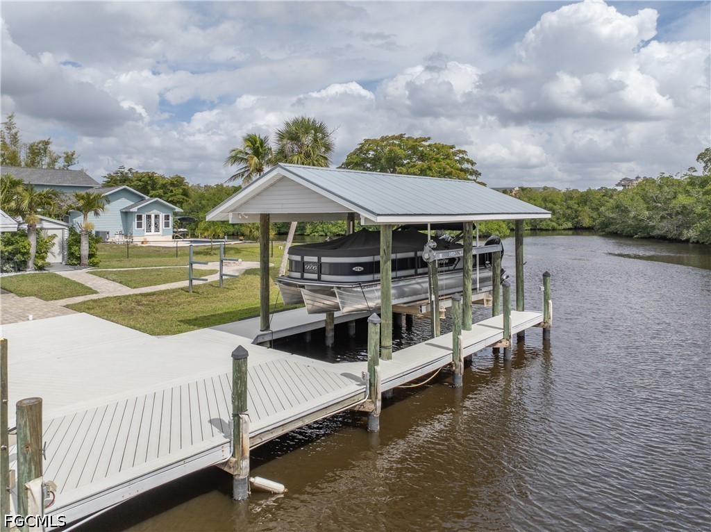 Dock