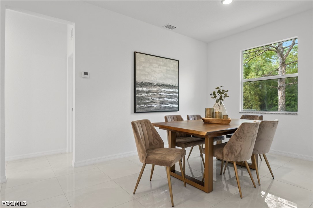 DiningArea