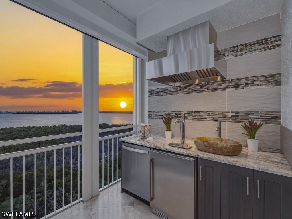 4851 Bonita Bay Unit 902, Bonita Springs, FL 34134