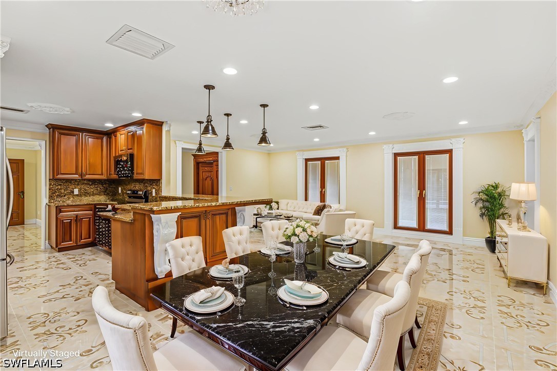 DiningArea