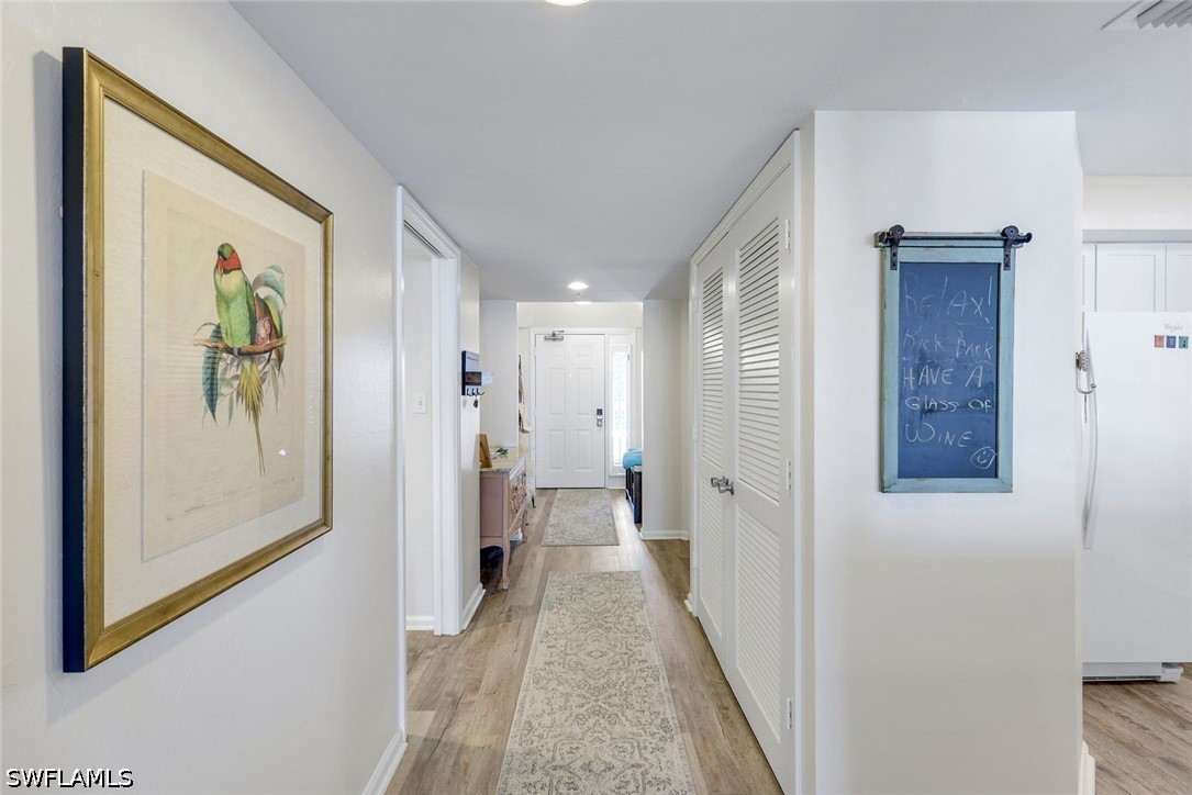 21 Bluebill Unit B905, Naples, FL 34108