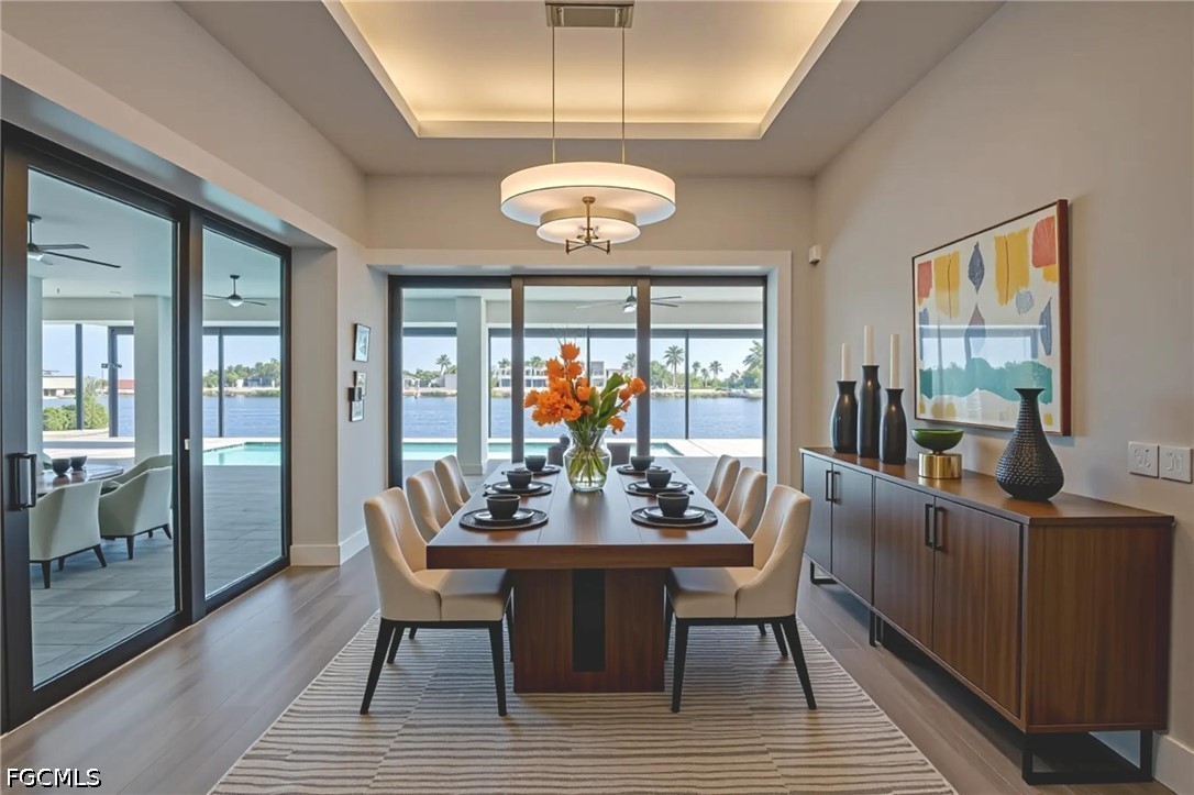 DiningArea