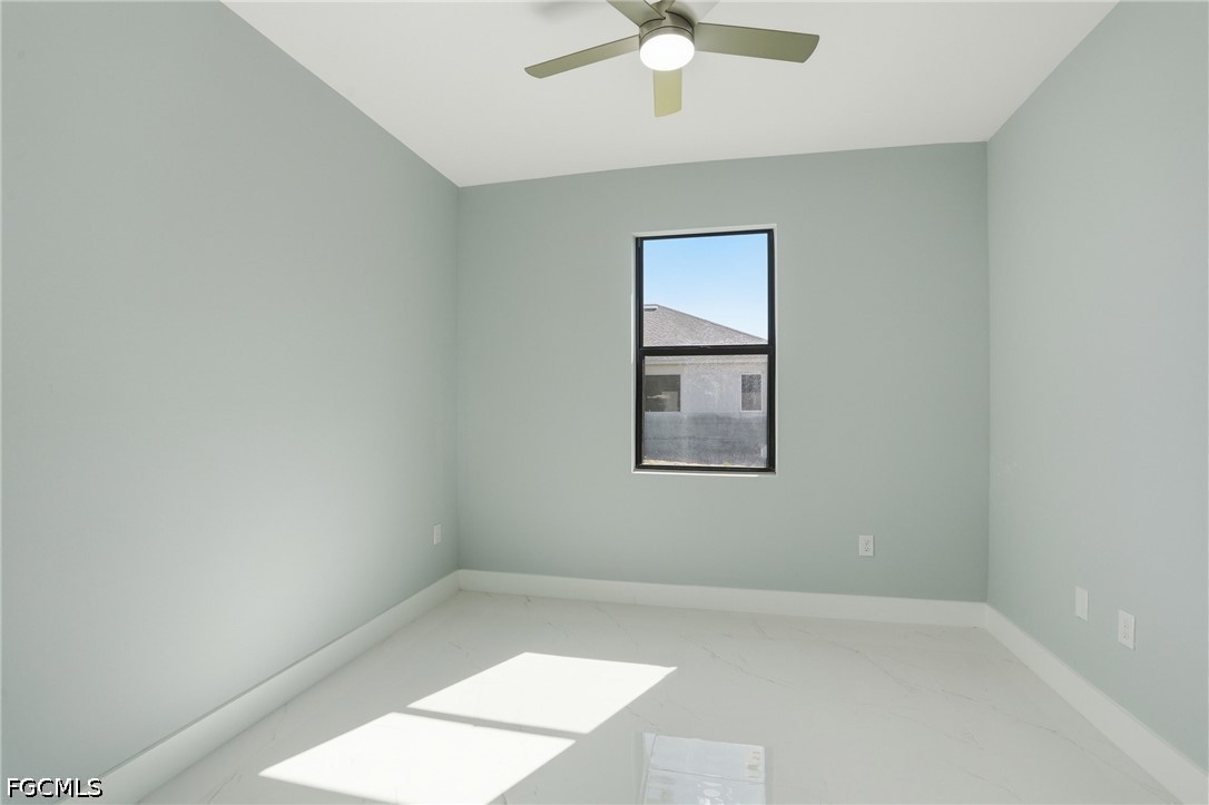 431 Palmyra, Lehigh Acres, FL 33974
