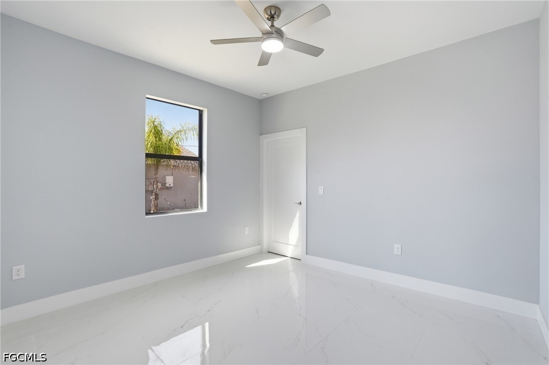 431 Palmyra, Lehigh Acres, FL 33974