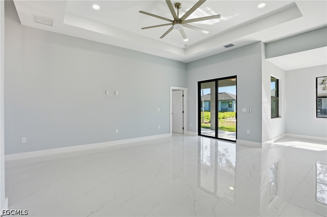 431 Palmyra, Lehigh Acres, FL 33974