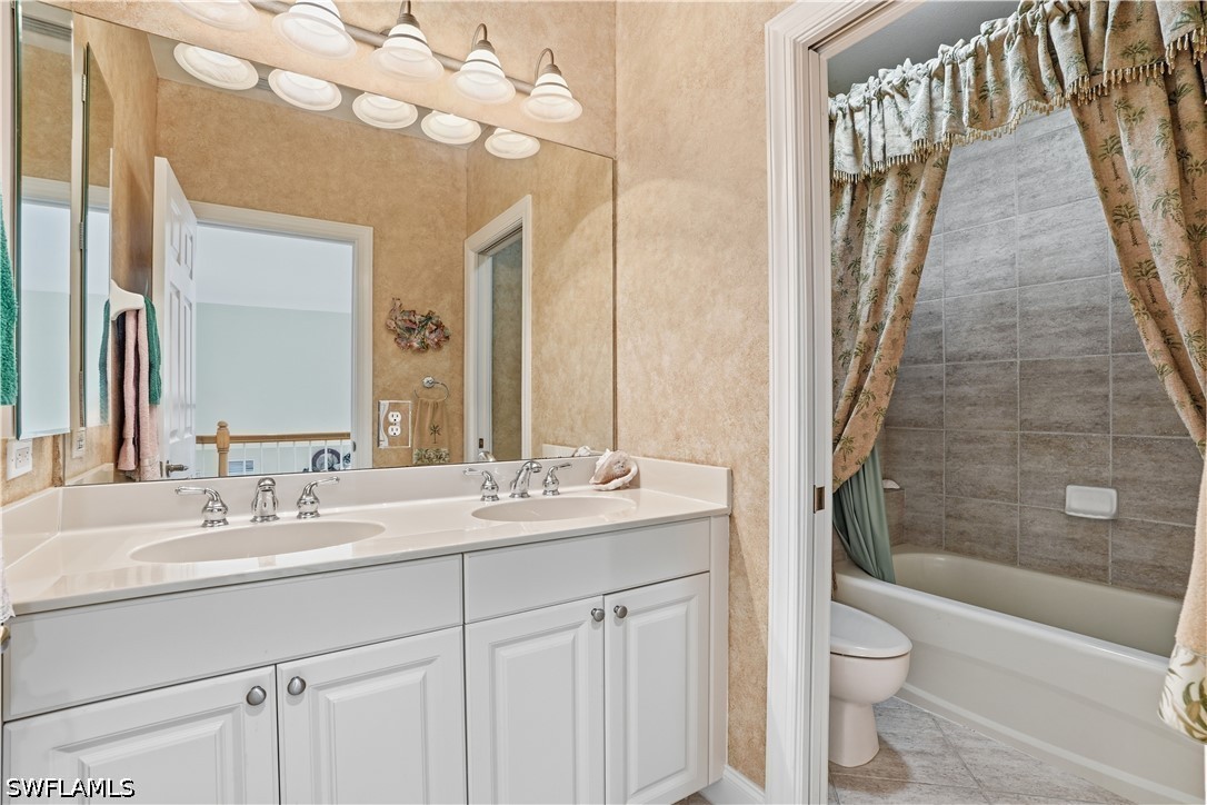 28686 San Galgano, Bonita Springs, FL 34135