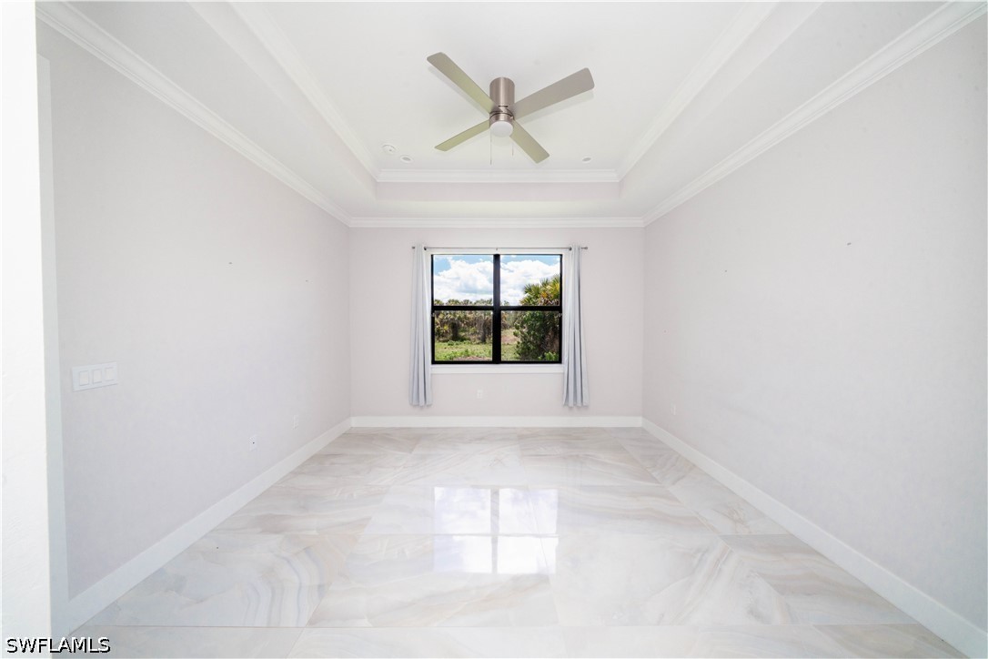 808 37th, Naples, FL 34120