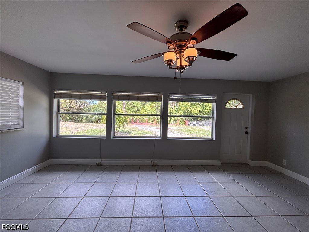 1933 Flamingo, North Fort Myers, FL 33991